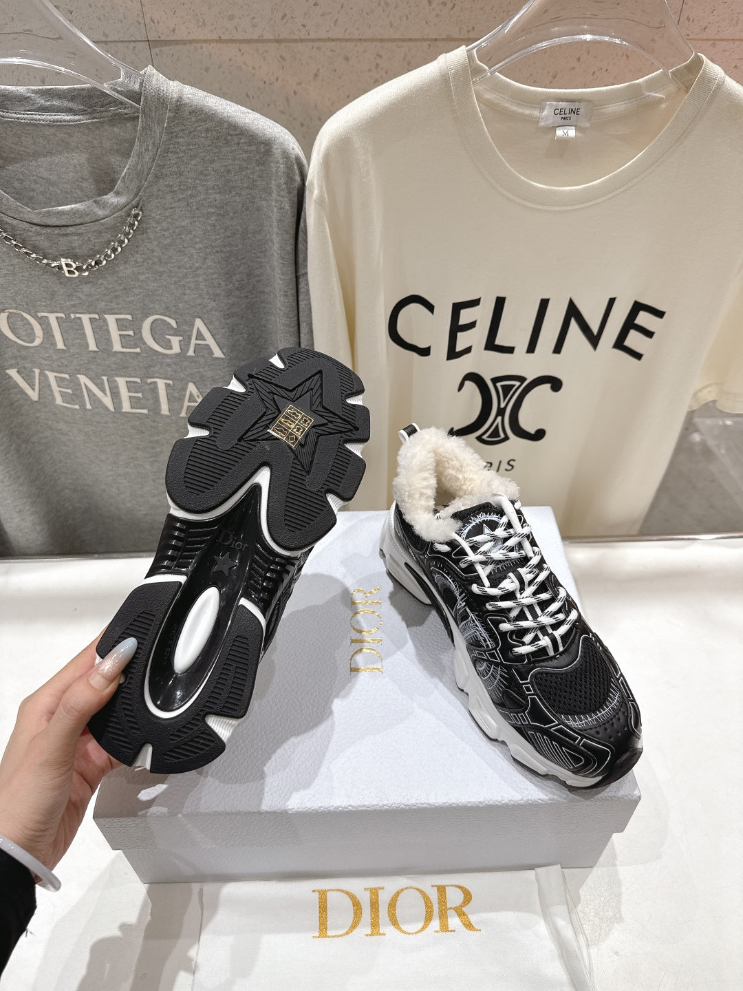 Dior Chrono Sneaker 25S in Black Lambskin and Mesh Fabric Style 3