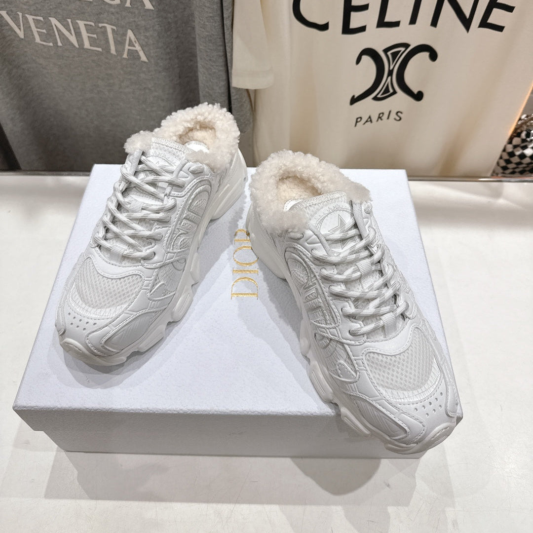 Dior Chrono Sneaker 25S in White Lambskin and Mesh Fabric Style 11