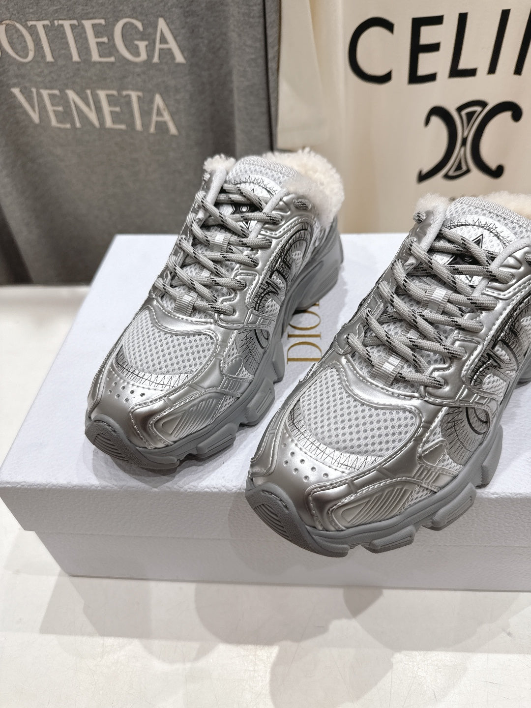 Dior Chrono Sneaker 25S in Silver Lambskin and Mesh Fabric Style 10
