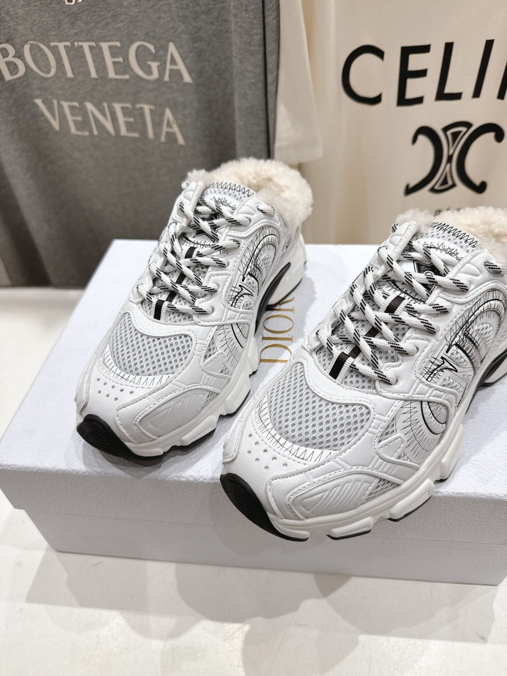 Dior Chrono Sneaker 25S in White Lambskin and Mesh Fabric Style 7