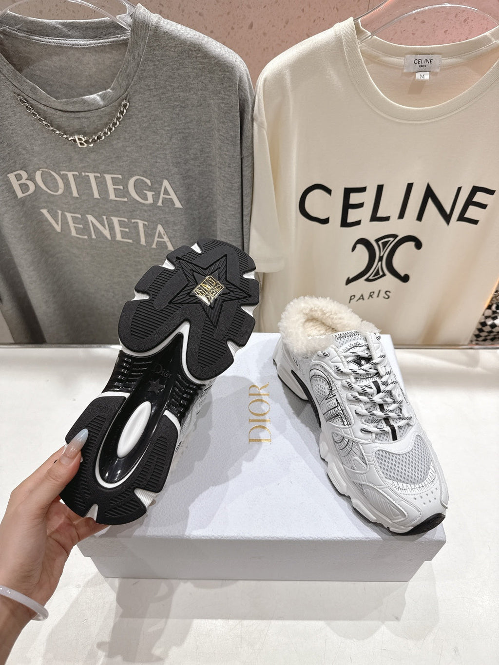 Dior Chrono Sneaker 25S in White Lambskin and Mesh Fabric Style 7